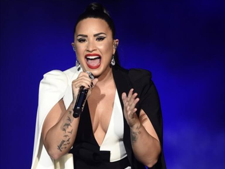 Demi Lovato sacó aplausos luciendo su cuerpo al natural