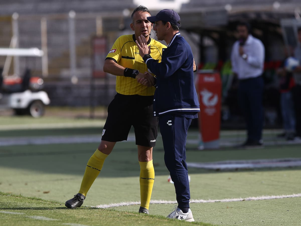 “Yo no estoy atornillado acá y quiero que quede claro, porque después a los entrenadores se nos trata de mercenarios”