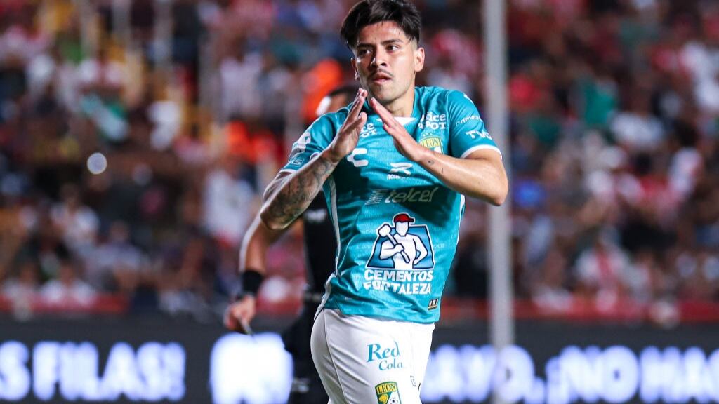 Víctor Dávila anota un doblete por León pero no alcanza para evitar la derrota ante Necaxa