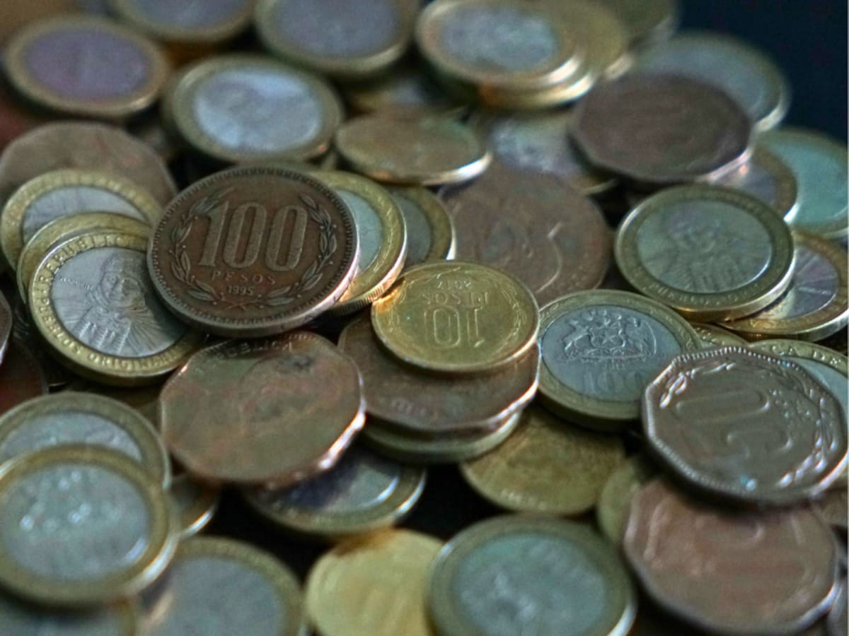 ¿La tienes? Esta moneda de $10 podría venderse en hasta $50 mil en Chile