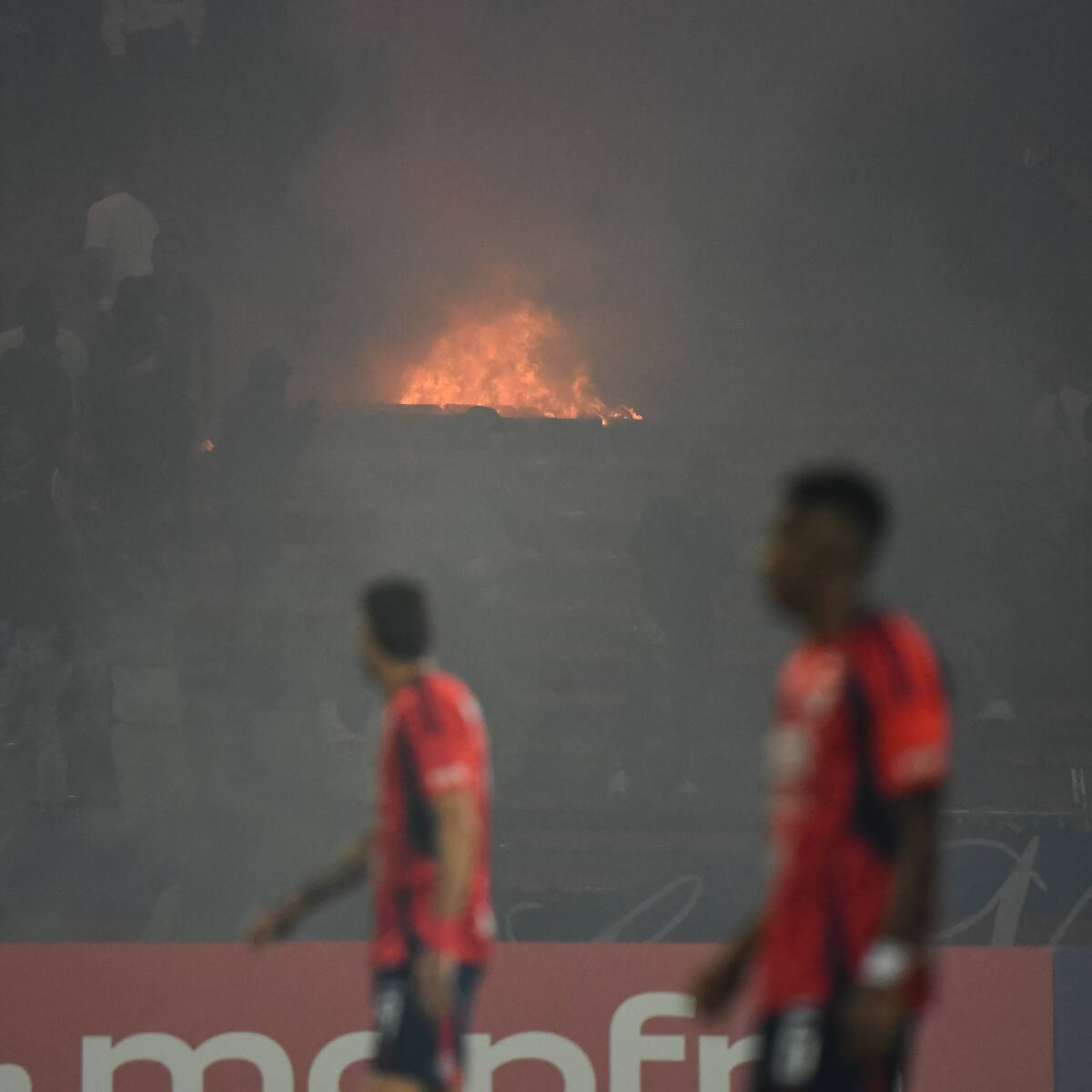 Duro castigo de la Conmebol remece la Copa Libertadores: un chileno sale favorecido