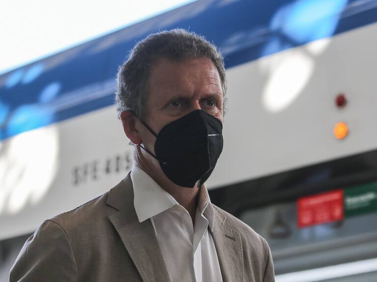 6 de ABRIL de 2022/ SANTIAGO Ministro de Transportes Juan Carlos Muñoz y el Gerente General de EFE Patricio Perez dan por finalizada la etapa de Pruebas para la nueva flota de trenes para el servicio Santiago - Rancagua desde la Estación Central
FOTO: DIEGO MARTIN/AGENCIAUNO