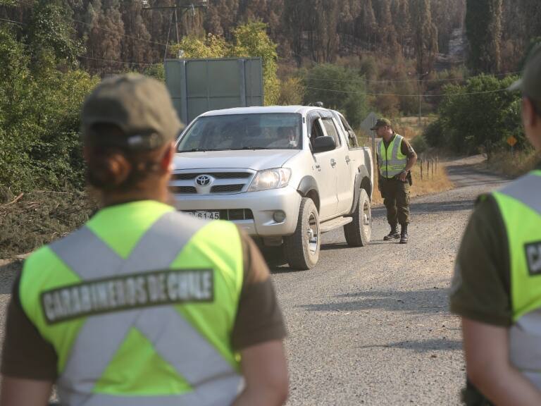 Declaran ilegal detención de carabineros denunciados por apremios ilegítimos en control policial
