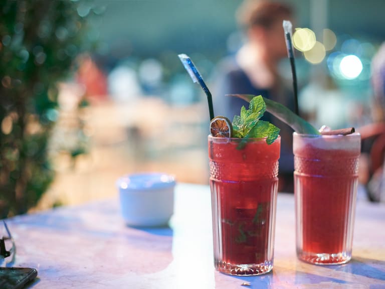 “Cócteles mortales”: las bebidas adulteradas en Brasil que ya dejaron 12 muertos y más de 100 intoxicados