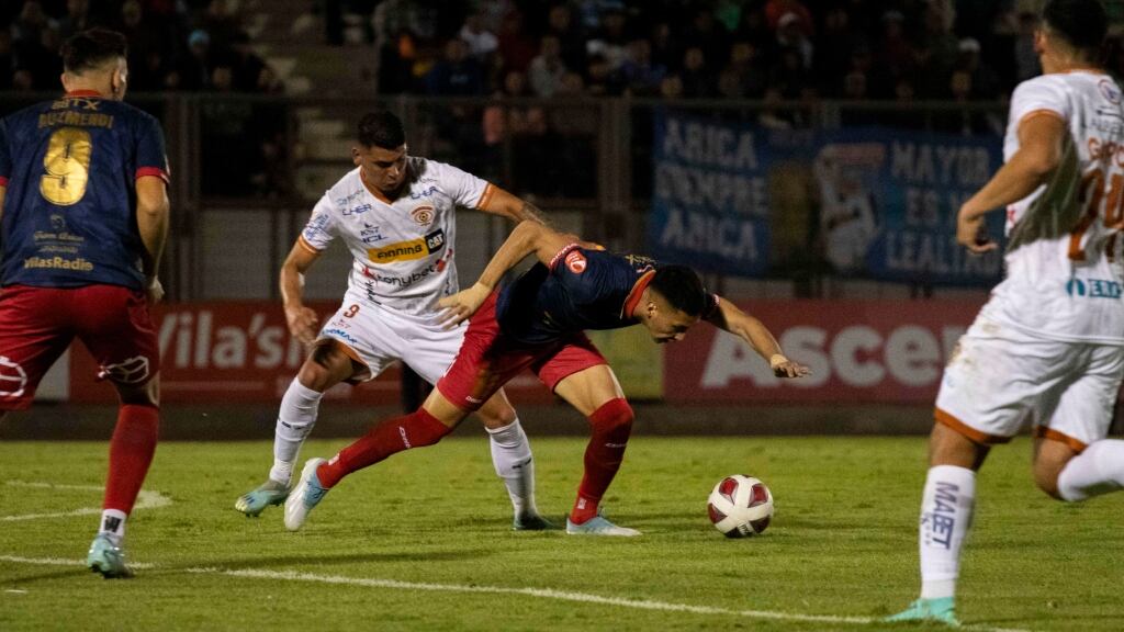 ANFP recalendariza duelos pendientes de Copa Chile y agenda dos semifinales de zona