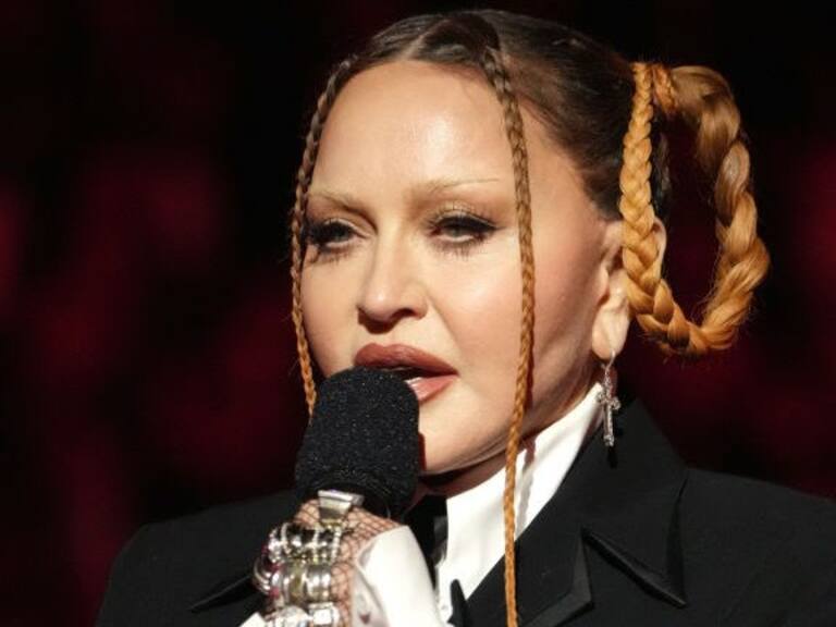 Madonna es internada en cuidados intensivos y pospone su “The Celebration Tour”