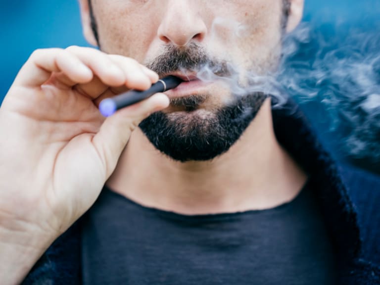 Cigarrillos electrónicos: Sernac ha recibido más de 170 reclamos por productos de vapeo en los últimos años