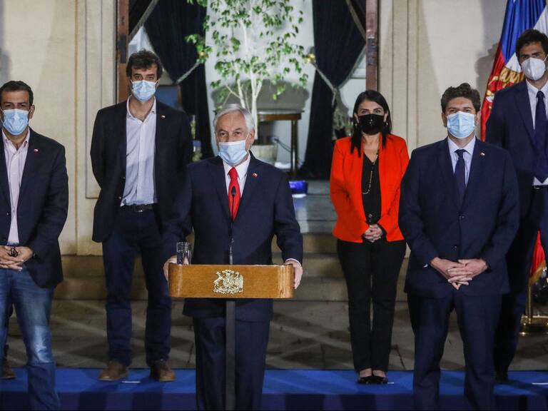 Anuncio en La Moneda