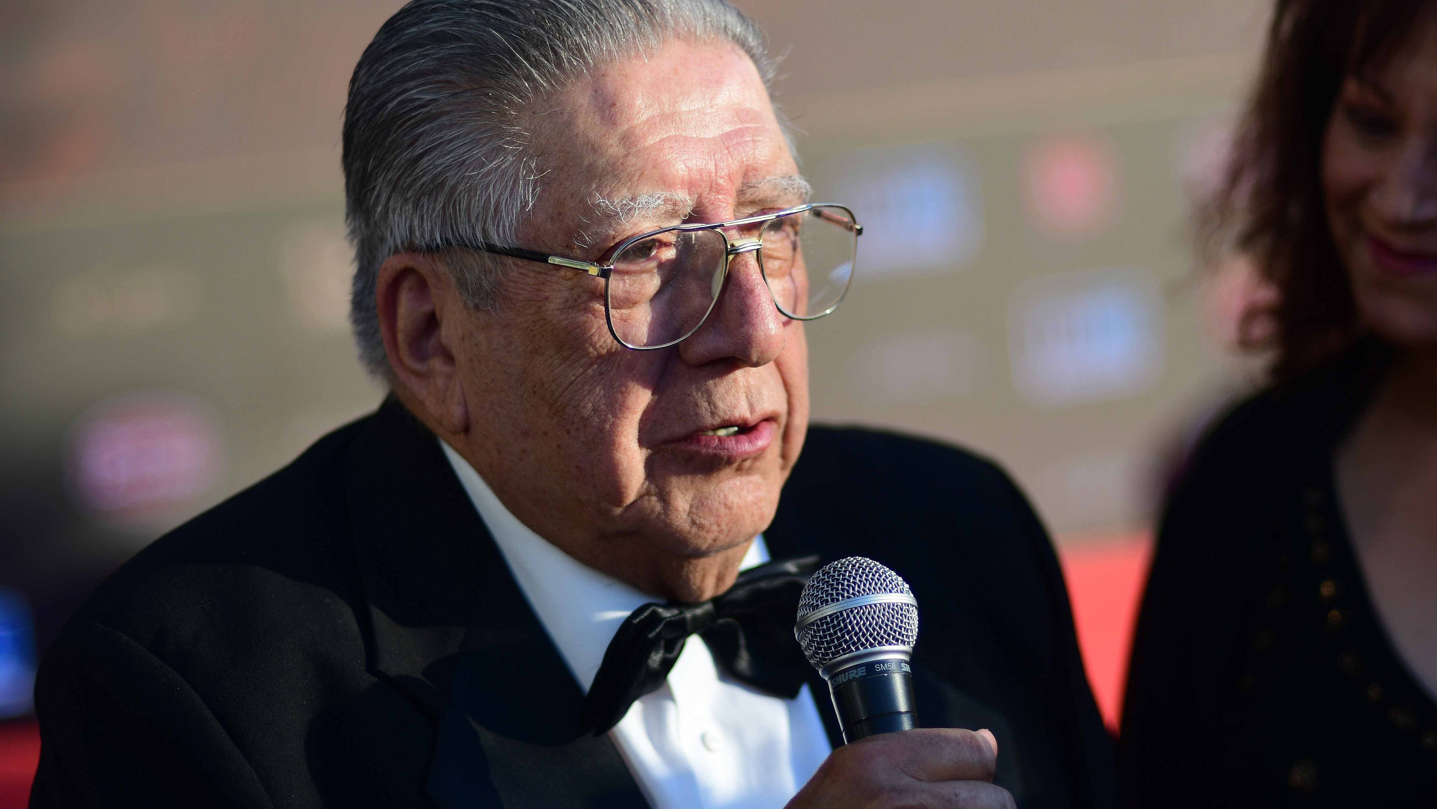23 de noviembre de 2018/SANTIAGOValentin Trujillo durante la alfombra roja del Copihue de Oro 2018, que se realiza en Arena Monticiello.
FOTO: SEBASTIAN BELTRAN GAETE/AGENCIAUNO