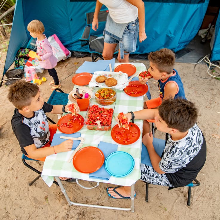 Vacaciones gastando menos: así puedes aprovechar al máximo los beneficios de las Cajas de Compensación
