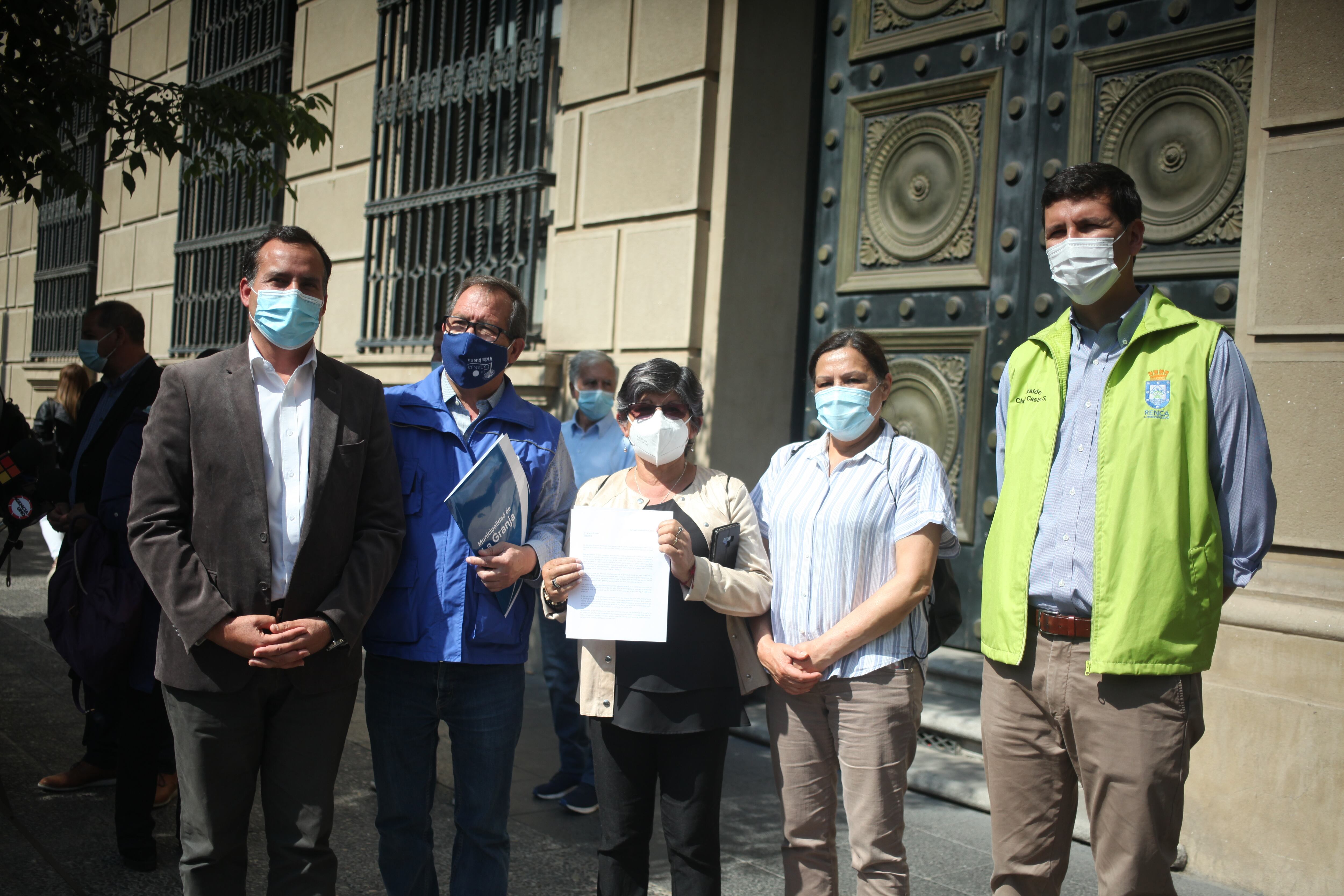 Alcaldes emplazaron a ministro Ignacio Briones
