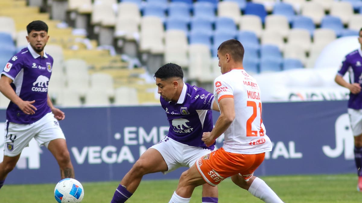 Programación fútbol chileno: ¿Qué partidos se juegan hoy, 3 de diciembre, y quién transmite?
