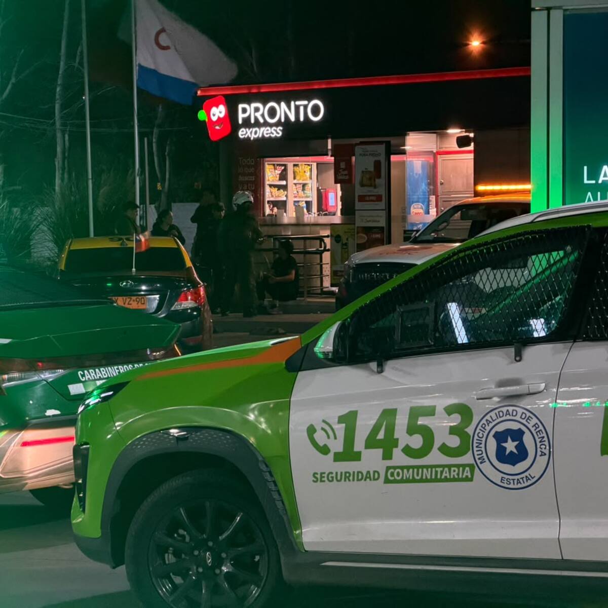 Llegó en taxi y gravemente herido: hombre baleado llega a servicentro de Renca en busca de auxilio