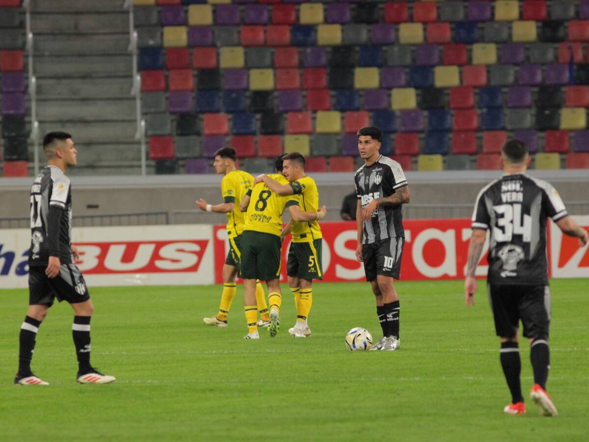 César Pérez anota luego de casi tres meses en derrota de Defensa y Justicia por el Torneo de Clausura en Argentina