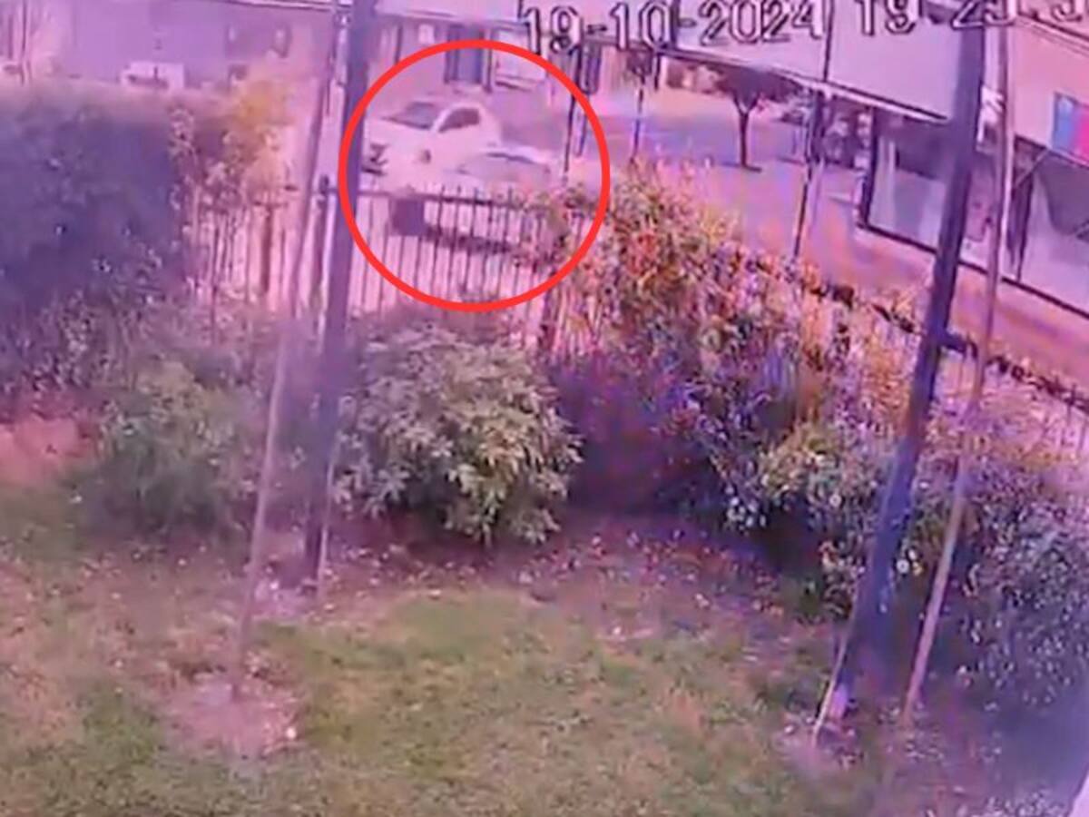 Mujer y su hija son atropelladas en Osorno: víctimas apuntan a carabinero que se habría saltado un semáforo en rojo