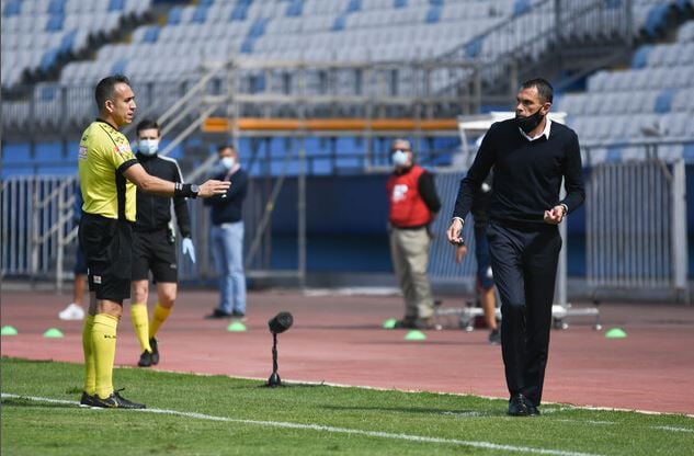 Cristián Paolucci, ayudante de Gustavo Poyet en la UC: "Llegamos bárbaro al clásico"