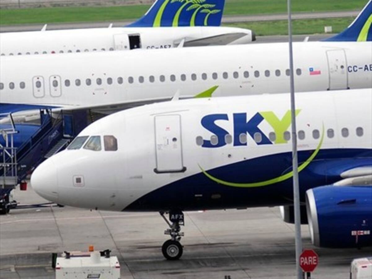 Viajes en avión al extranjero superarán a los nacionales durante fin de semana largo