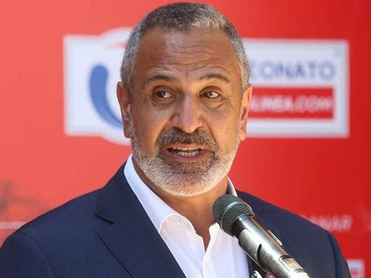 Presidente de la ANFP propuso árbitros brasileños para el Campeonato Nacional