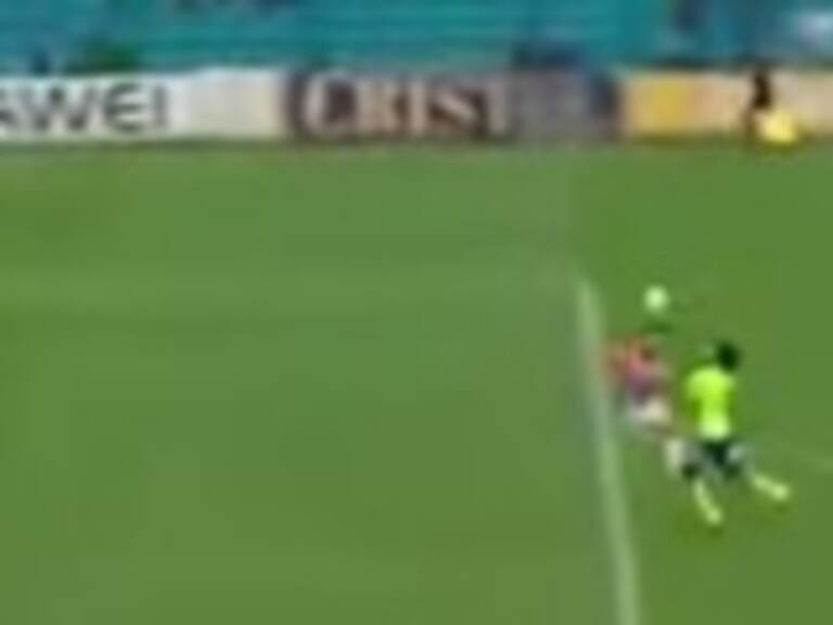 En Perú comparan este gol con el de Van Persie en el Mundial