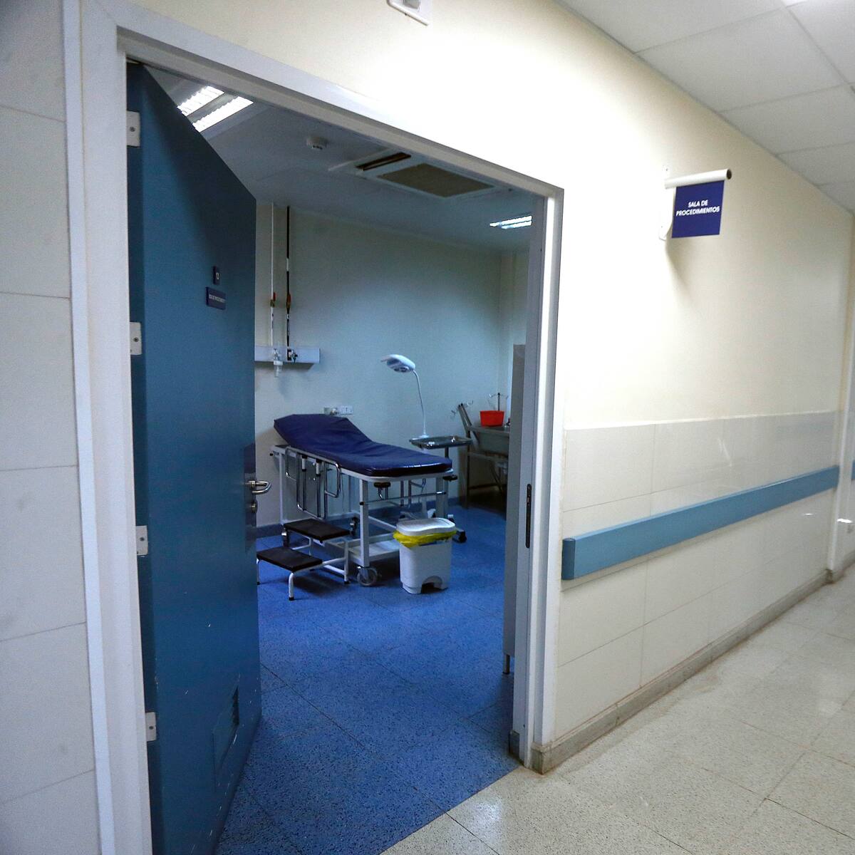 Terror en Cesfam de Osorno: sujetos armados persiguen a hombre herido y obligan a suspender atenciones