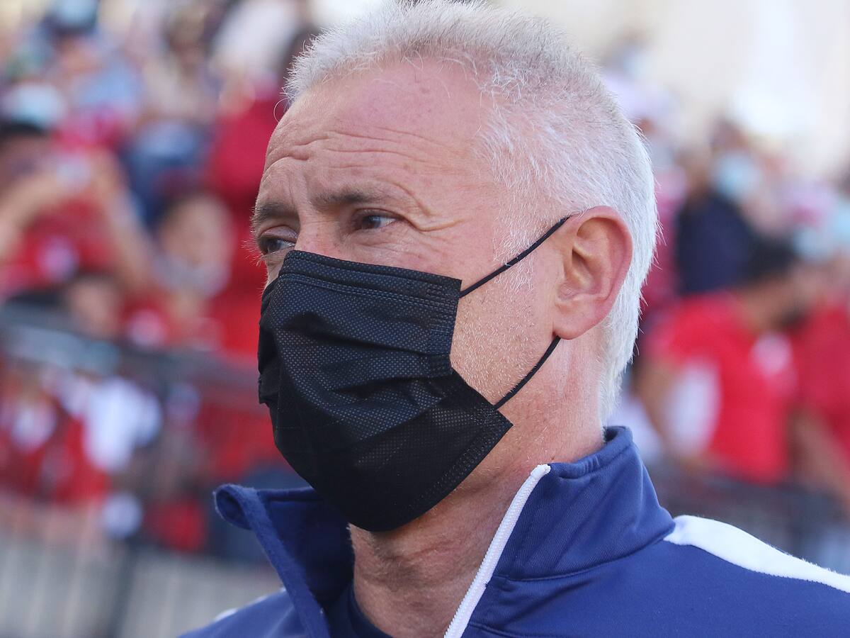 Ivo Basay explicó fuerte encontrón entre Humberto Suazo y PF de La Serena: «Ni siquiera estuve ahí, me enteré después»