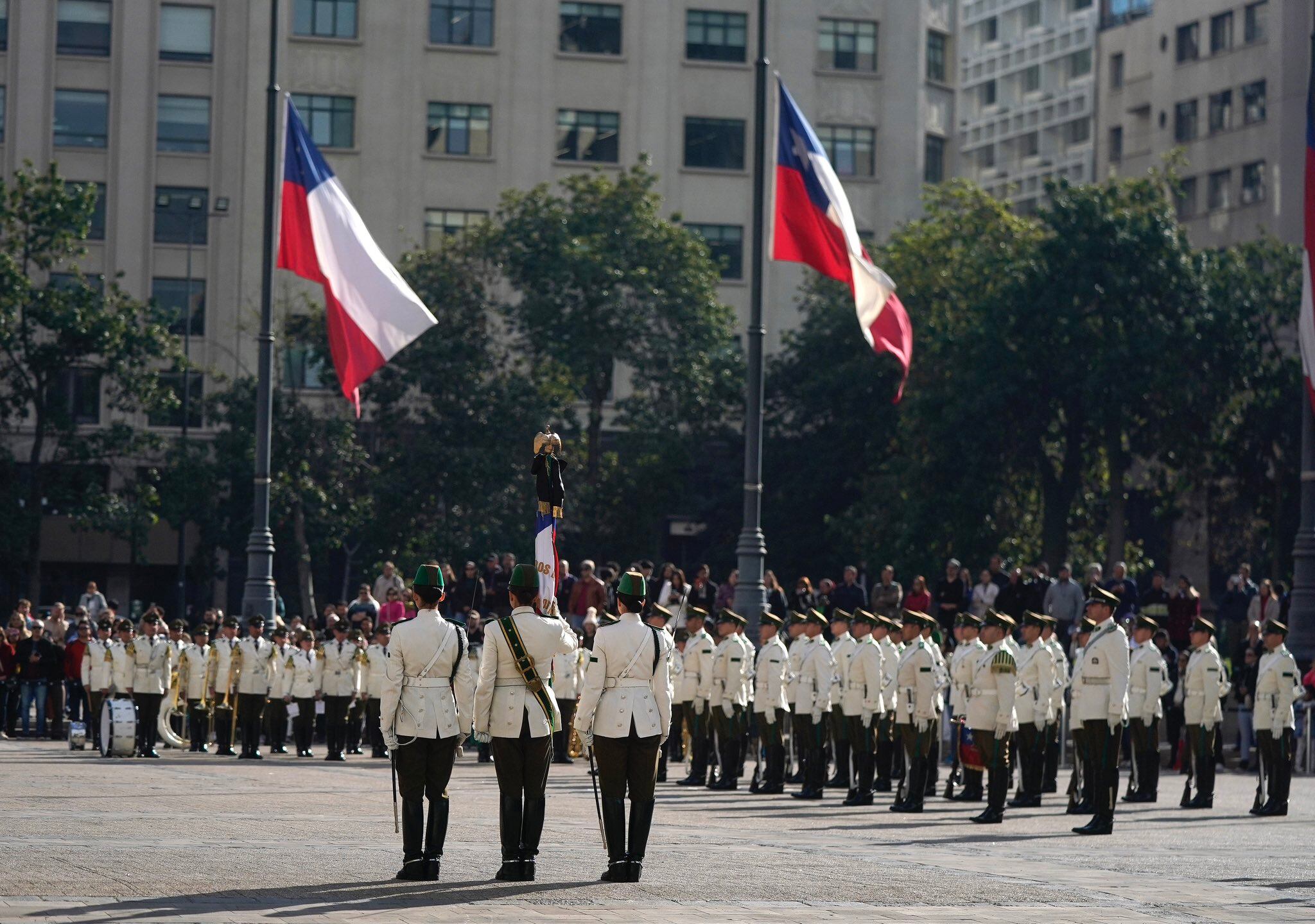 Presidente Gabriel Boric confirma asistencia a funerales de carabineros asesinados en Cañete