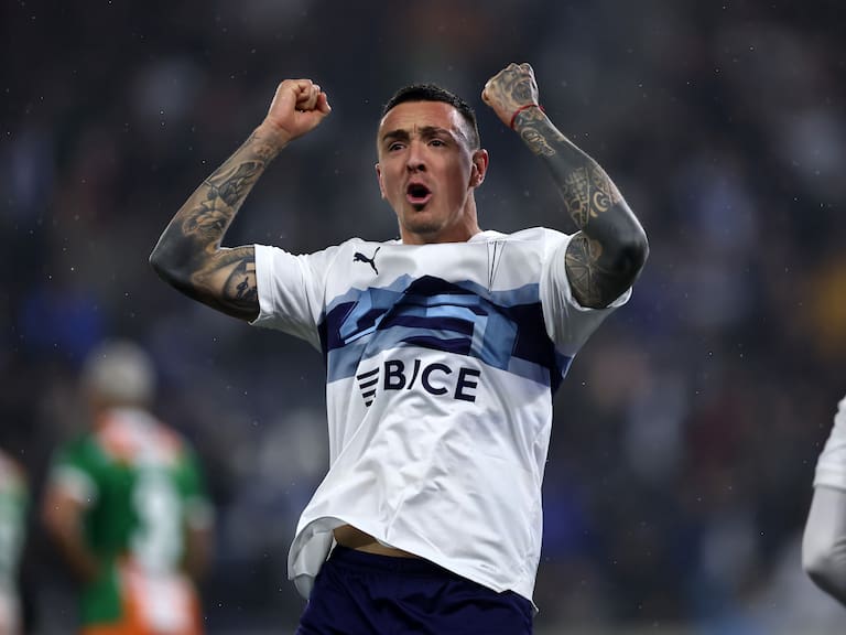 “Les deseo el mayor de los éxitos”: Tomás Asta-buruaga se despide de Universidad Católica con emotivo mensaje