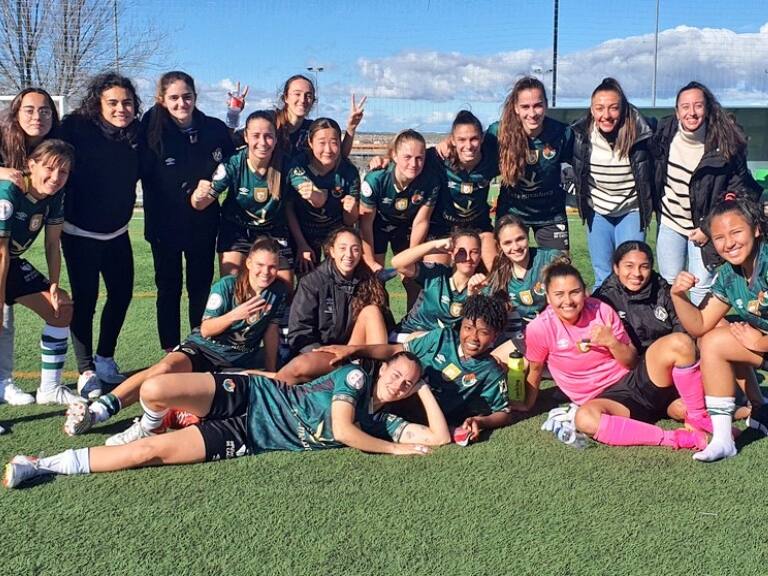 Sonya Keefe debuta con gol en su primer partido por el Cacereño de España