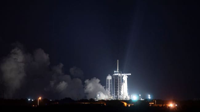 CAPE CANAVERAL, FLORIDA - APRIL 17: A SpaceX Falcon 9 rocket with the company's Crew Dragon spacecraft onboard is seen on the launch pad at Launch Complex 39A during a brief static fire test ahead of NASAs SpaceX Crew-2 mission on April 17, 2021 at NASA's Kennedy Space Center in Cape Canaveral, Florida. NASAs SpaceX Crew-2 mission is the second crew rotation mission of the SpaceX Crew Dragon spacecraft and Falcon 9 rocket to the International Space Station as part of the agencys Commercial Crew Program. NASA astronauts Shane Kimbrough and Megan McArthur, ESA (European Space Agency) astronaut Thomas Pesquet, and Japan Aerospace Exploration Agency (JAXA) astronaut Akihiko Hoshide are scheduled to launch at 6:11 a.m. ET on Thursday, April 22, from Launch Complex 39A at the Kennedy Space Center. (Photo by Joel Kowsky/NASA via Getty Images)