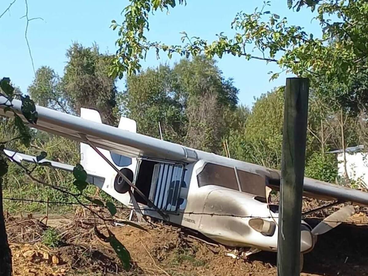 Avioneta capotó en pista de aterrizaje de aeródromo de Villarrica