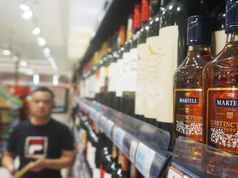 Venta de brandy europeo en un supermercado en China