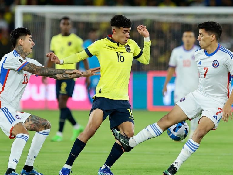 RESUMEN | Chile cayó ante Ecuador y sigue complicado camino a la Copa del Mundo 2026