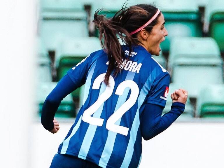 Debut y a las redes: Daniela Zamora se estrenó con un gol en Suecia