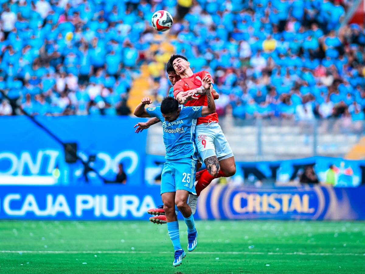 “Humillaron al conjunto chileno”: así reaccionó la prensa peruana por goleada de Sporting Cristal ante Universidad Católica