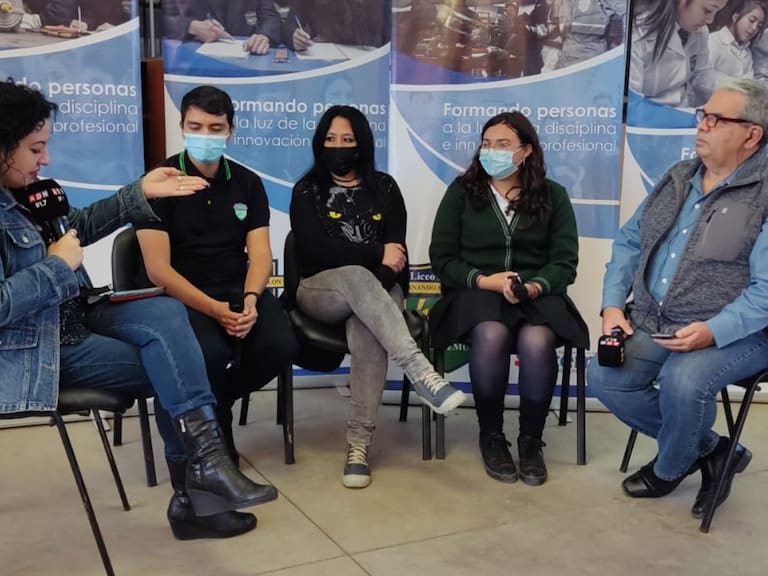 Ciudadano ADN vivió la experiencia del Modelo Pionero de Anglo American en el Liceo Fernando Silva Castellón