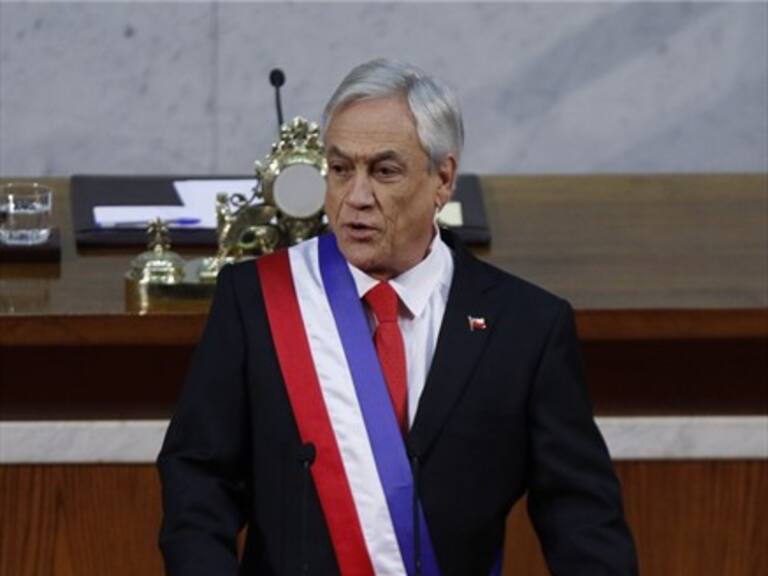 Cuenta pública: Piñera culpó a Bachelet de «interrumpir» el progreso y generar «retrocesos»