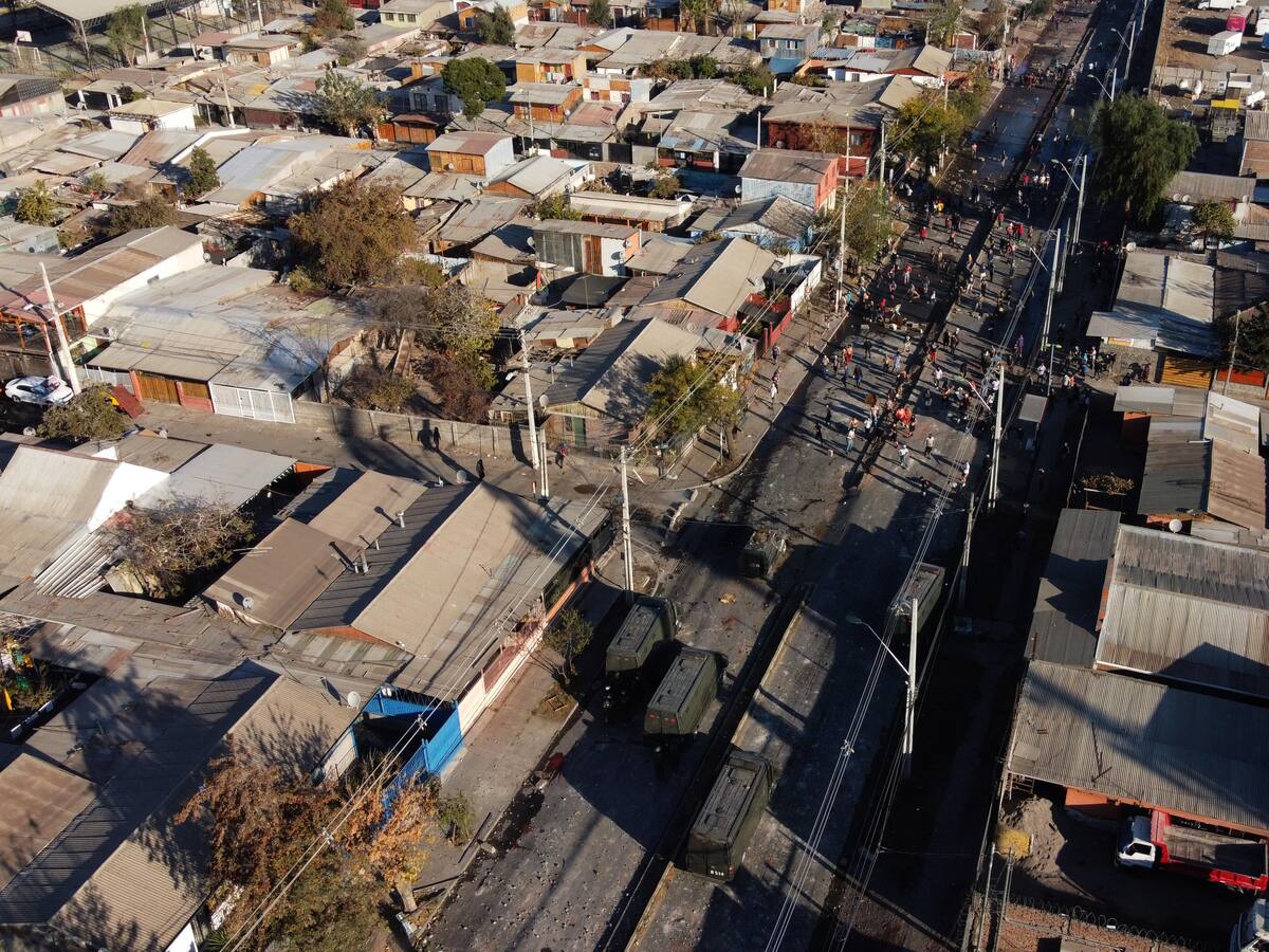 Las protestas de los vecinos de El Bosque por el hambre tras cuatro semanas de cuarentena por el coronavirus