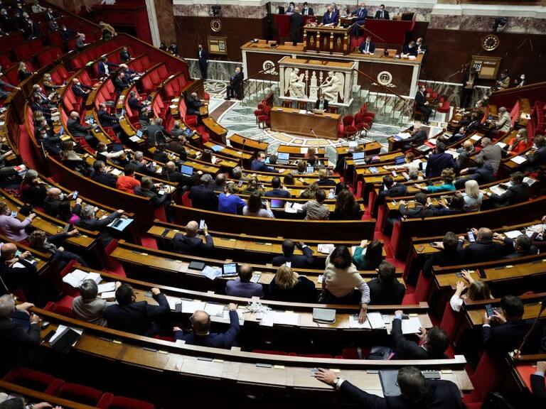 La votación del pase de movilidad anticovid en el parlamento francés