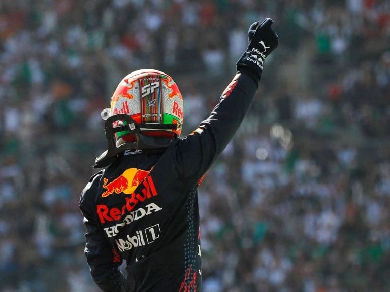El mensaje de la F1 a sus aficionados: «Vacúnate, y con suerte nos veremos en los circuitos pronto»