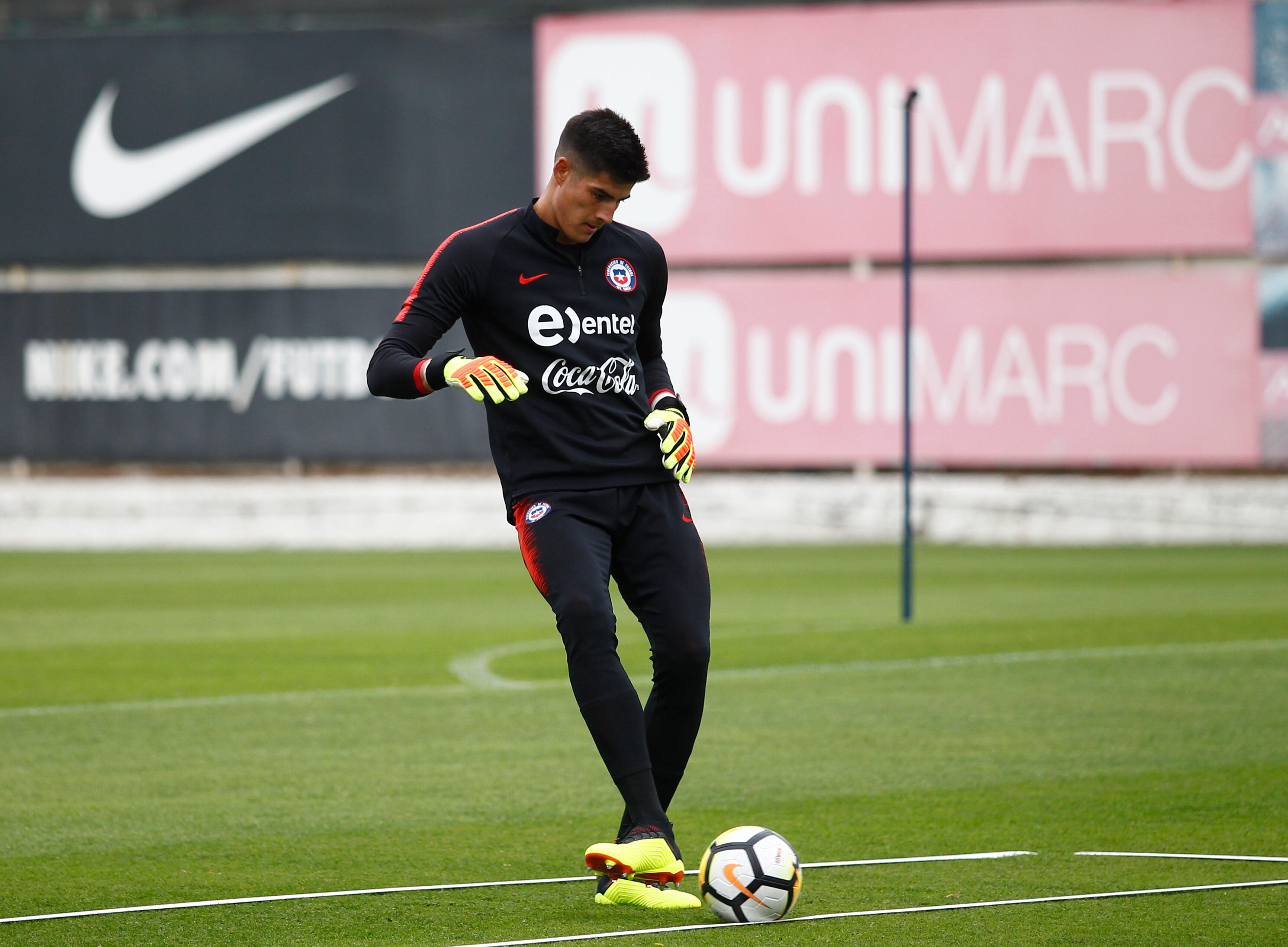 14 de Mayo del 2018/SANTIAGO En el complejo de Juan Pinto duran comenzó el cuarto micro ciclo de entrenamiento al mando de Reinaldo Rueda, donde en su gran mayoria se encontraban los jugadores que provienen del futbol Mexicano. En la imagen Gonzalo Collao .
FOTO: RODRIGO SAENZ/AGENCIAUNO