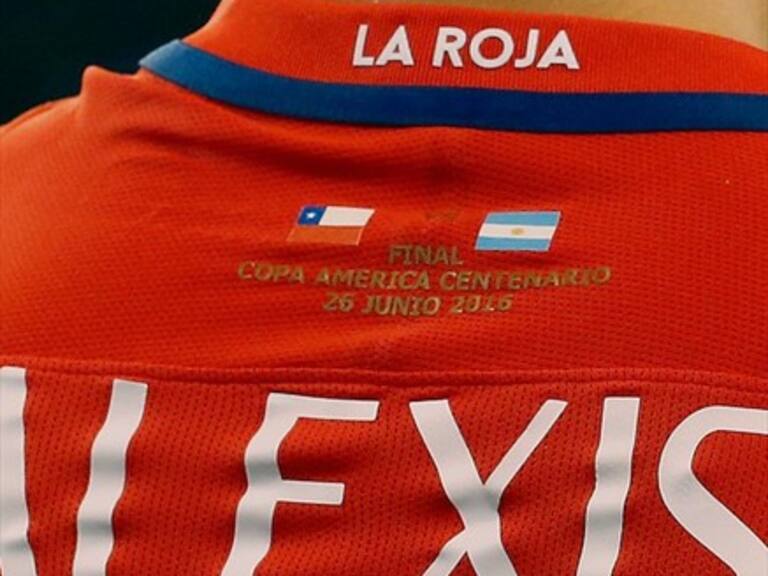 El acierto fotográfico de las caras de Alexis y Messi