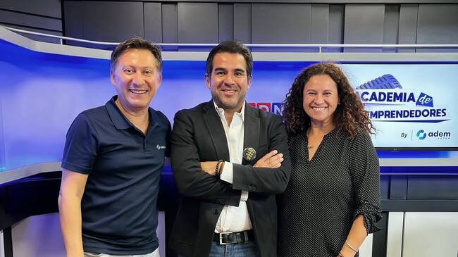 Fundación 99 en la Academia de Emprendedores