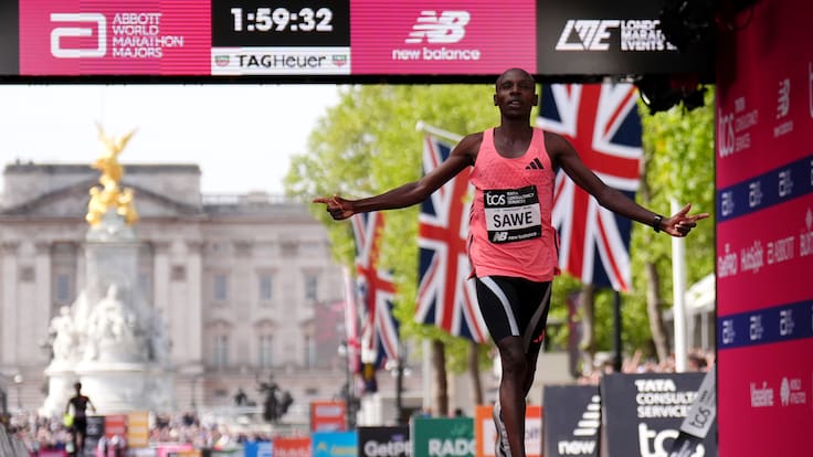Sabastian Sawe hace historia y es el primer hombre en bajar las dos horas en el maratón