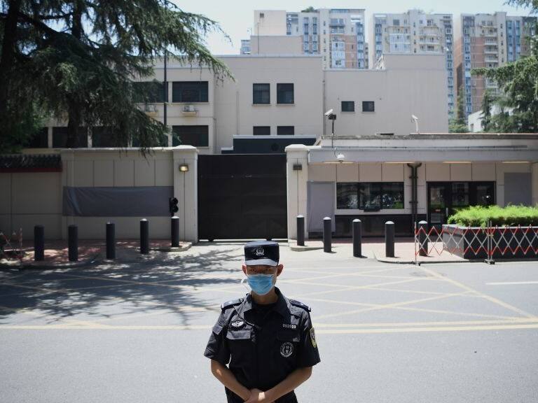 EE.UU. cerró consulado en Chengdu tras disposición del gobierno chino