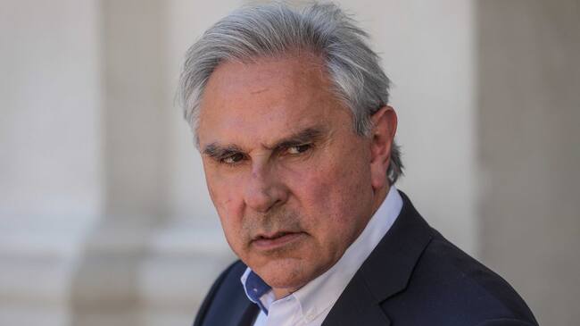 21 de noviembre del 2021/SANTIAGOEl senador Iván Moreira, se retira del Palacio de La Moneda, tras sostener una reunión con el presidente de la República.
FOTO: SEBASTIAN BELTRAN GAETE/AGENCIAUNO