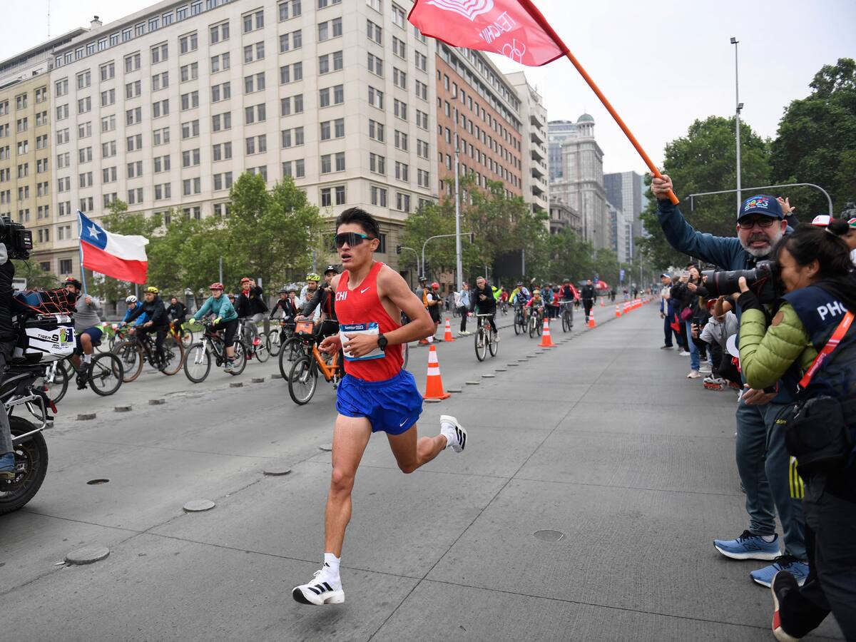 Hugo Catrileo preparará en La Serena y sobre arena el Mundial de Atletismo en Tokio