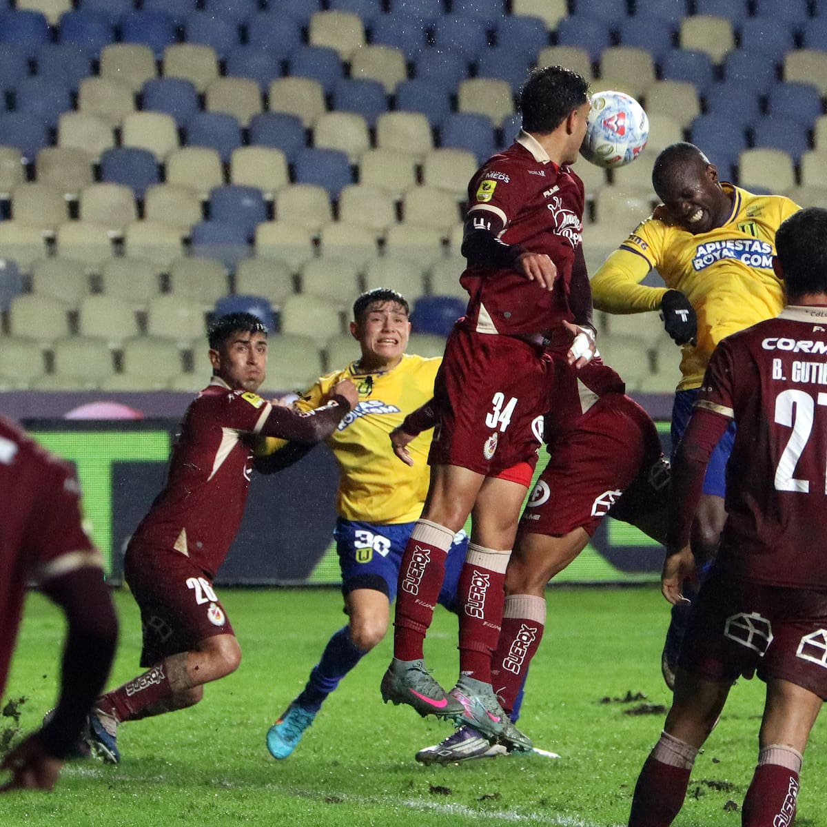 La Serena vuelve a respirar: golpea a la UdeC y enciende la lucha por el descenso en la Liga de Primera