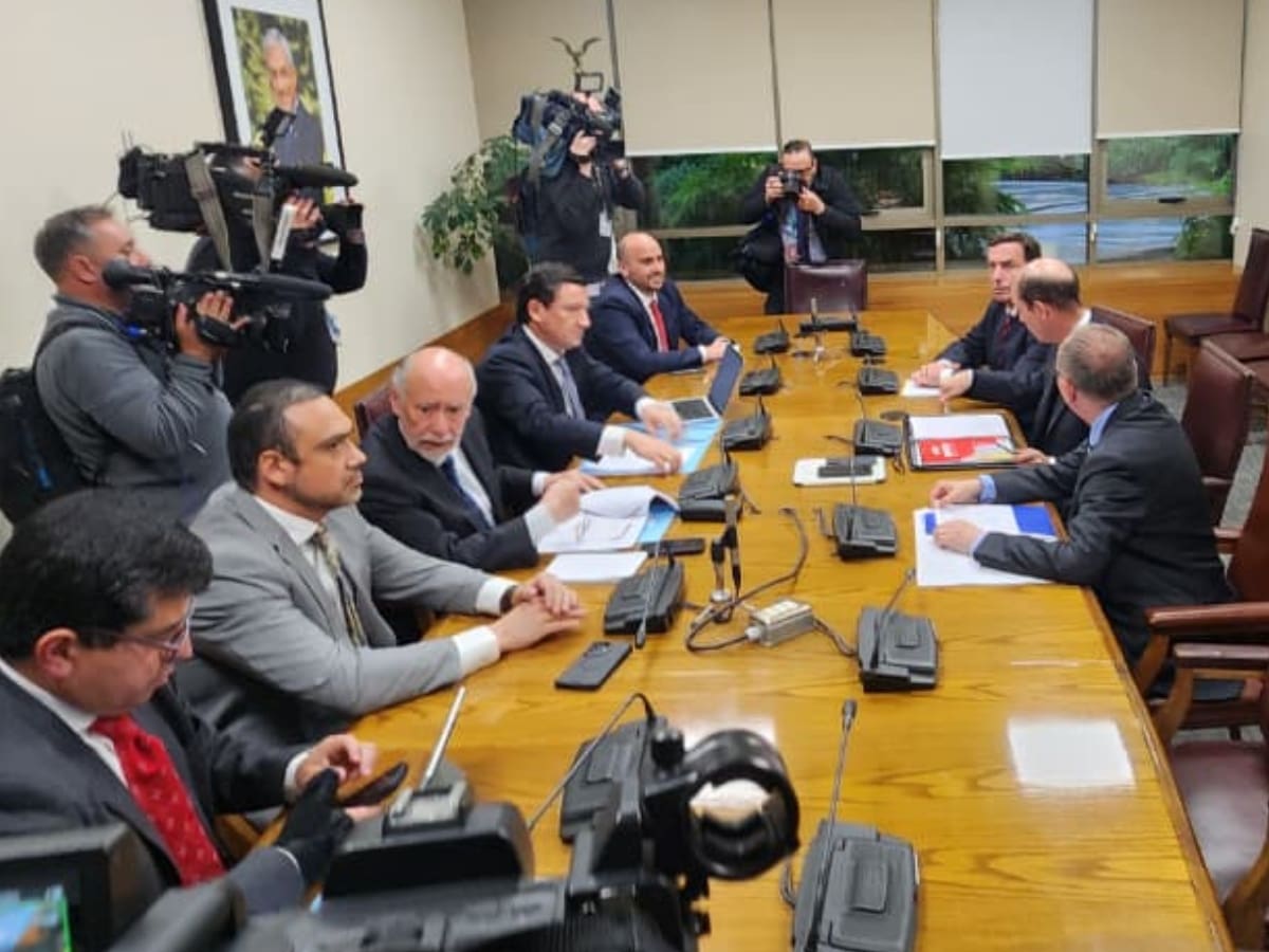 Gobierno retira su reforma de seguridad presentada en cadena nacional y respalda proyecto transversal de senadores