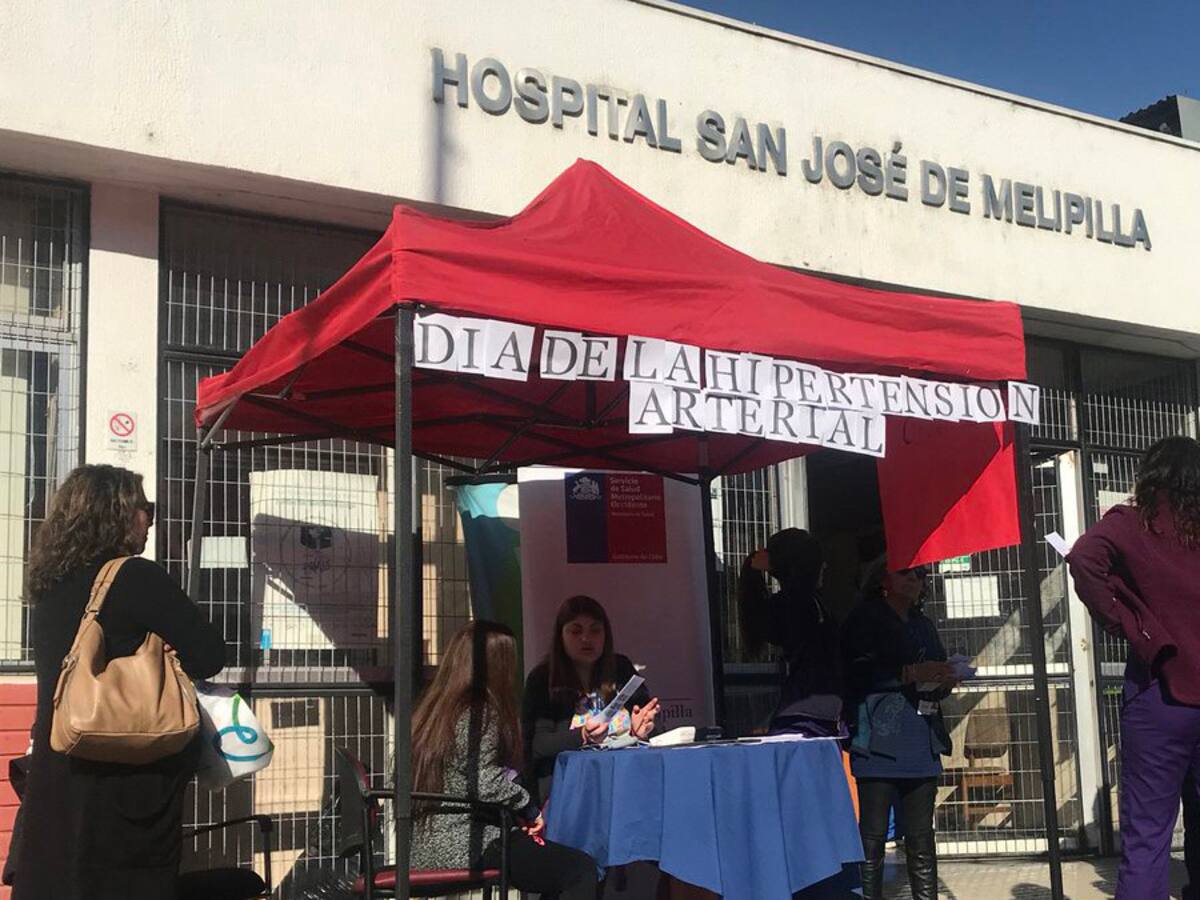 «Nuestra primera compañera fallecida en el combate a la pandemia»: Hospital de Melipilla comunicó muerte de funcionaria de salud