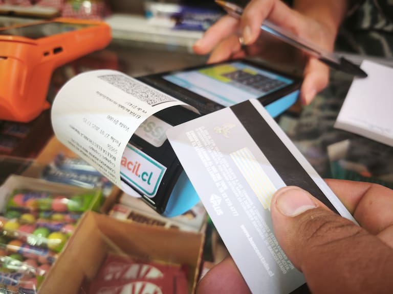 Referencial comprobante en papel ante pago